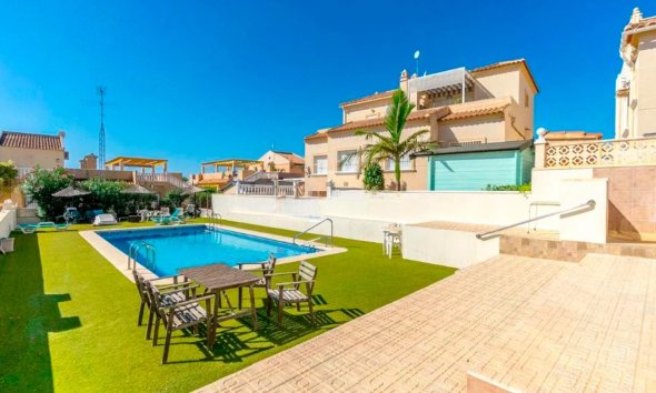 Resale - Villa - San Miguel de Salinas - El Galán
