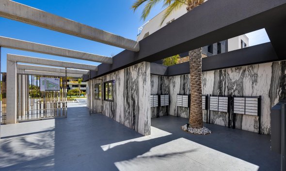 Resale - Apartment - Orihuela Costa - Playa Flamenca