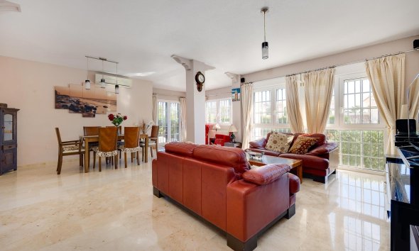 Resale - Villa - Orihuela Costa - Las Ramblas Golf
