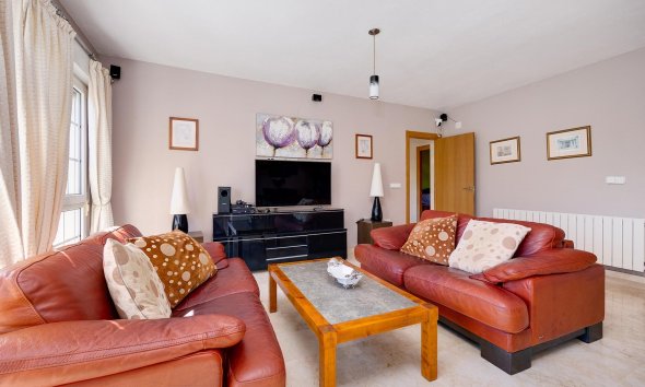 Resale - Villa - Orihuela Costa - Las Ramblas Golf