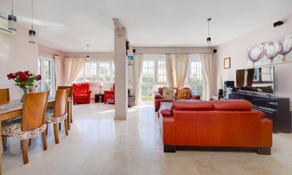 Resale - Villa - Orihuela Costa - Las Ramblas Golf