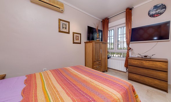 Resale - Villa - Orihuela Costa - Las Ramblas Golf