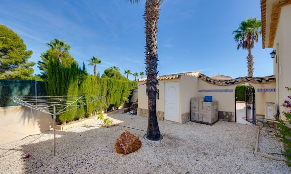 Resale - Villa - Orihuela Costa - Las Ramblas Golf