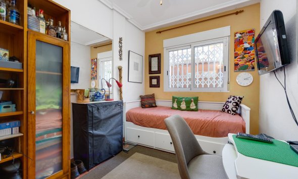 Reventa - Villa - Orihuela Costa - Playa Flamenca