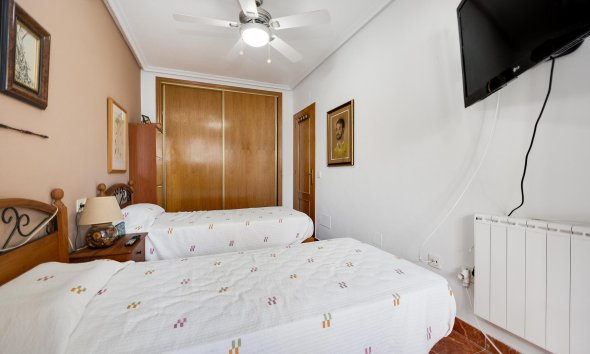 Reventa - Villa - Orihuela Costa - Playa Flamenca