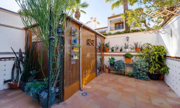 Reventa - Villa - Orihuela Costa - Playa Flamenca