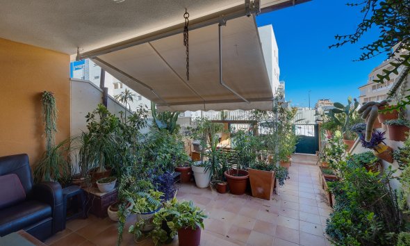 Reventa - Villa - Orihuela Costa - Playa Flamenca