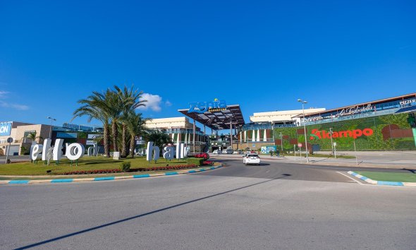 Reventa - Villa - Orihuela Costa - Playa Flamenca