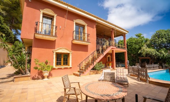 Resale - Villa - Orihuela Costa - Campoamor