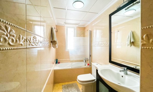 Reventa - Villa - La Mata