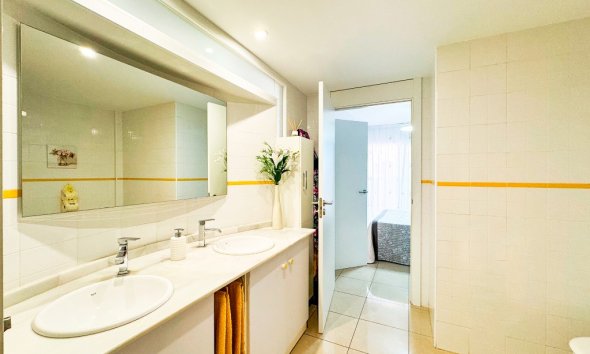 Resale - Apartment - Orihuela Costa - Playa Flamenca