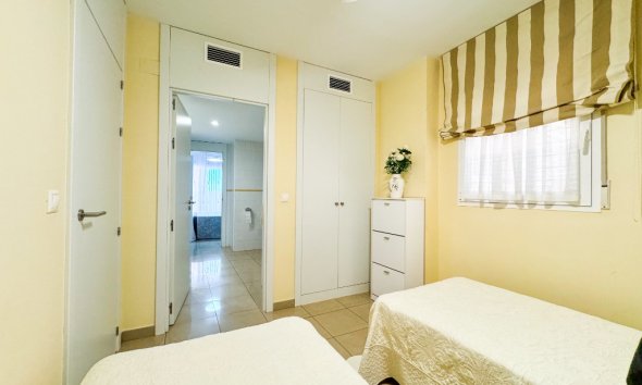 Resale - Apartment - Orihuela Costa - Playa Flamenca