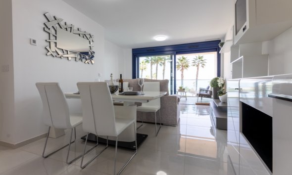 Resale - Apartment - Punta Prima