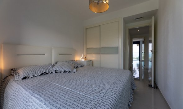 Resale - Apartment - Punta Prima