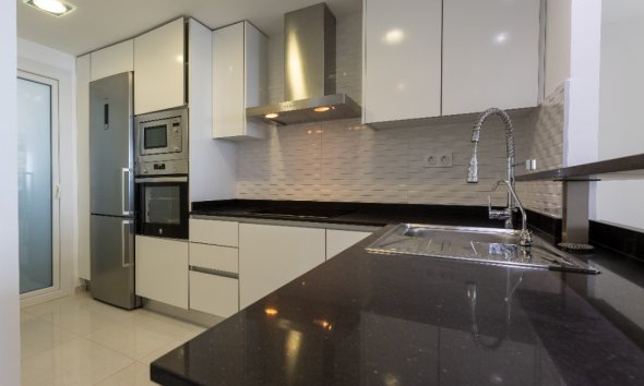 Resale - Apartment - Punta Prima