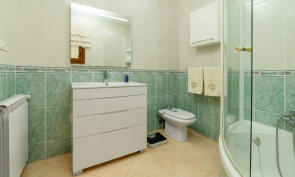 Resale - Villa - Torrevieja - Los Altos