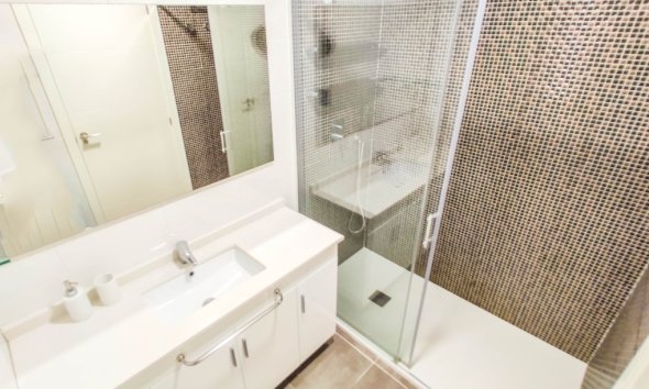 Resale - Apartment - Punta Prima