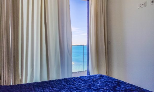 Resale - Apartment - Punta Prima