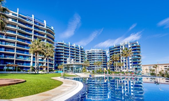 Resale - Apartment - Punta Prima