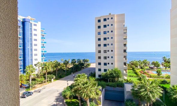 Resale - Apartment - Punta Prima