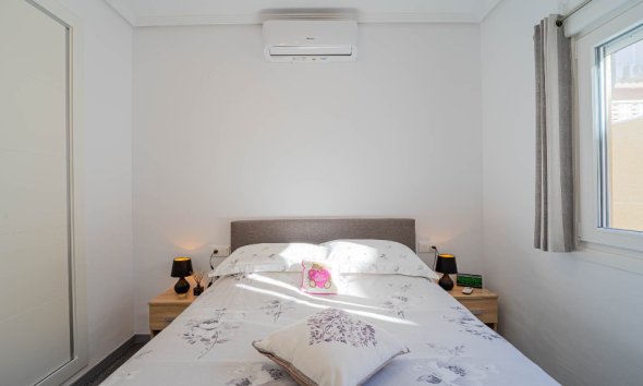 Resale - Villa - Orihuela-Costa - Los Altos