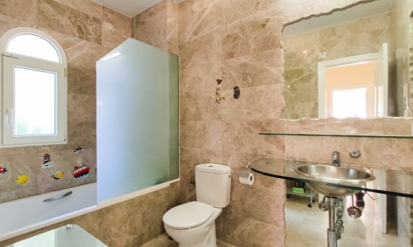 Resale - Villa - Las Ramblas Golf - Las Ramblas