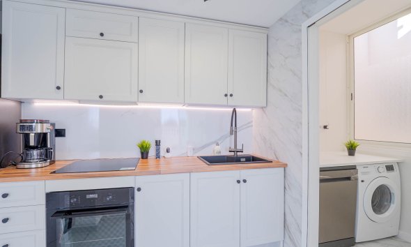 Resale - Apartment - Orihuela Costa - Playa Flamenca