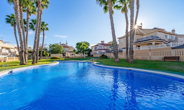Resale - Apartment - Orihuela Costa - Playa Flamenca