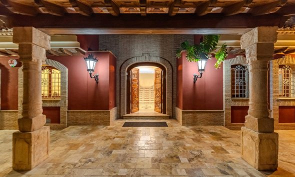 Resale - Villa - Orihuela Costa - Campoamor