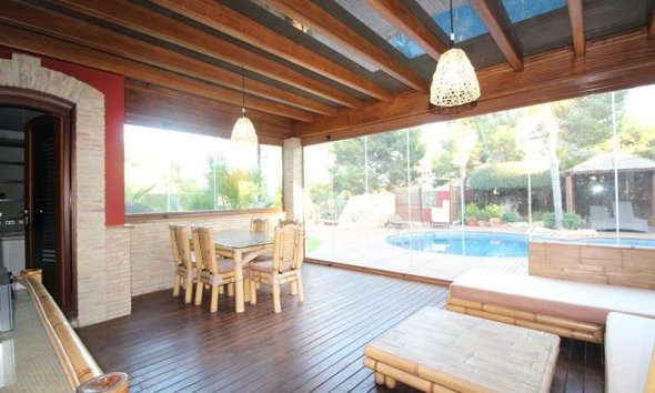 Resale - Villa - Orihuela Costa - Campoamor