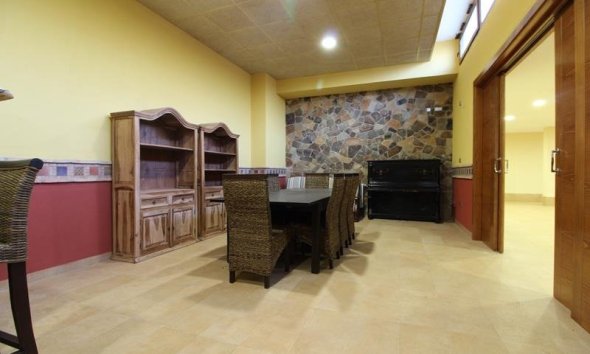 Resale - Villa - Orihuela Costa - Campoamor