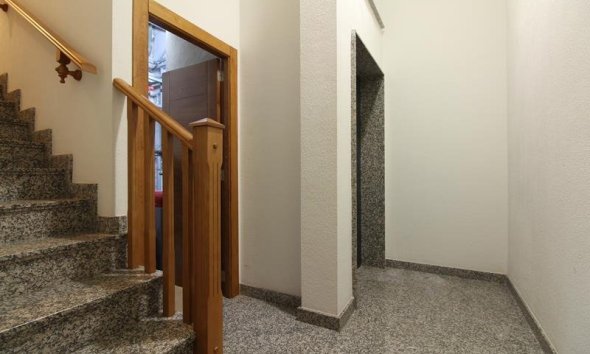 Resale - Villa - Orihuela Costa - Campoamor