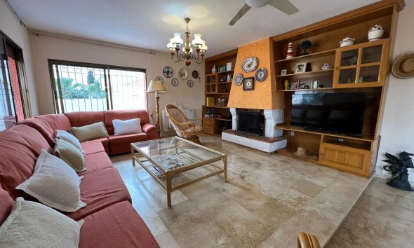 Resale - Villa - Orihuela Costa - Cabo Roig