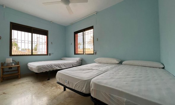 Resale - Villa - Orihuela Costa - Cabo Roig