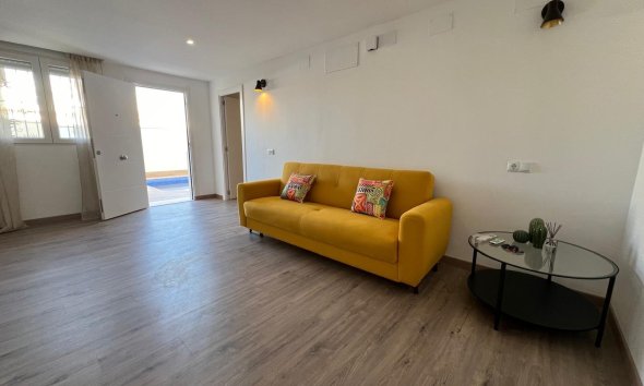 Resale - Villa - Torrevieja - Torreblanca