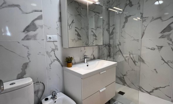 Resale - Villa - Torrevieja - Torreblanca