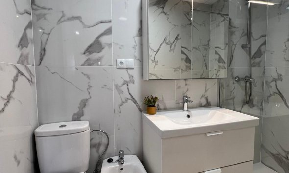 Resale - Villa - Torrevieja - Torreblanca