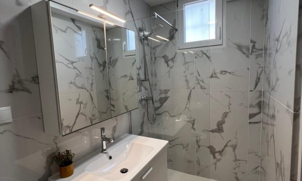 Resale - Villa - Torrevieja - Torreblanca