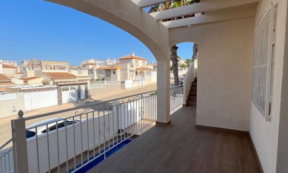 Resale - Villa - Torrevieja - Torreblanca