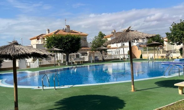 Resale - Villa - Torrevieja - Torreblanca