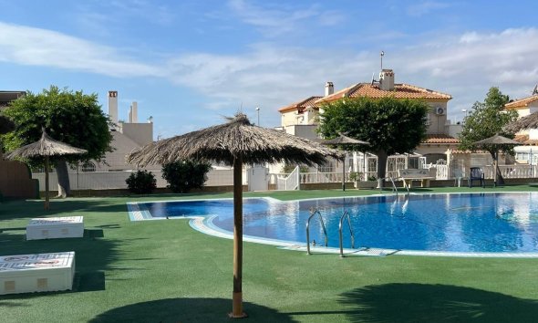 Resale - Villa - Torrevieja - Torreblanca