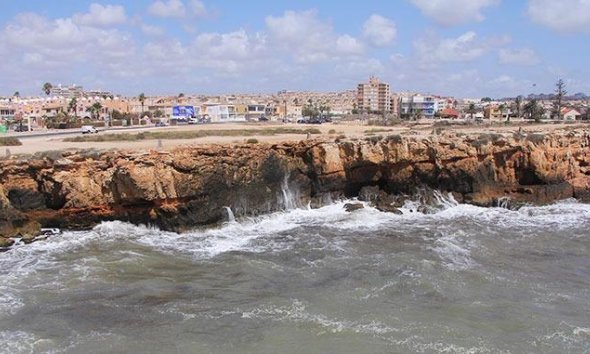 Resale - Apartment - Torrevieja - Los Frutales