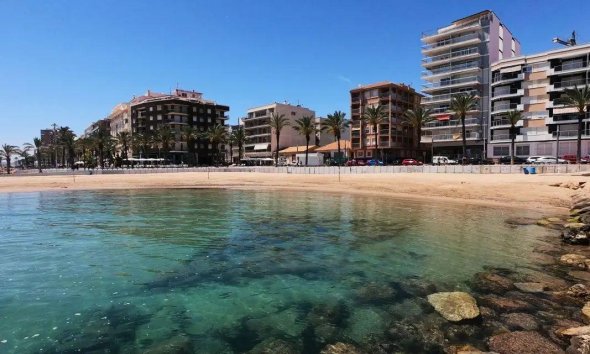 Obra nueva - Storeroom - Torrevieja - Playa del cura