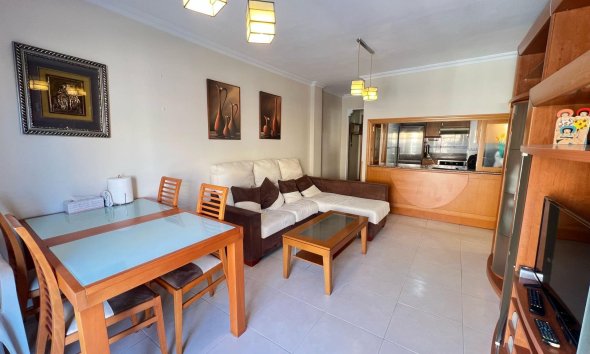 Resale - Apartment - Torrevieja - Playa de los locos