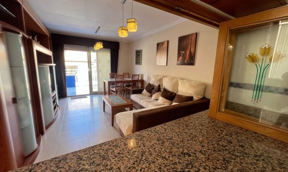 Resale - Apartment - Torrevieja - Playa de los locos