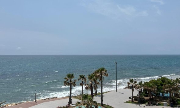 Resale - Apartment - Torrevieja - Curva del Palangre