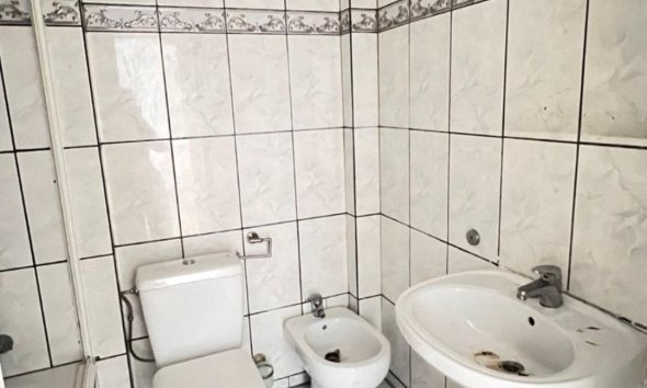 Resale - Apartment - Torrevieja - Curva del Palangre