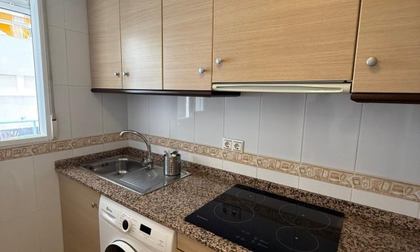 Resale - Apartment - Torrevieja - Nueva Torrevieja