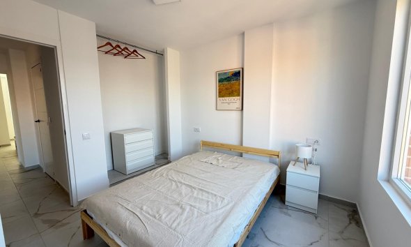 Resale - Apartment - Torrevieja - Acequion