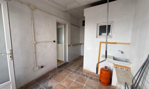 Resale - Apartment - Torrevieja - Playa del cura